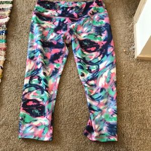Capri work out pants